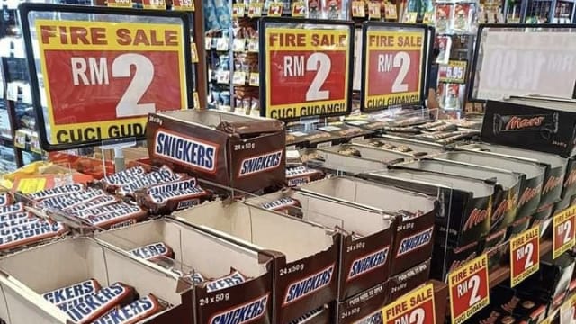 狮城廉价零售店进军柔佛 当地民众：好像没便宜