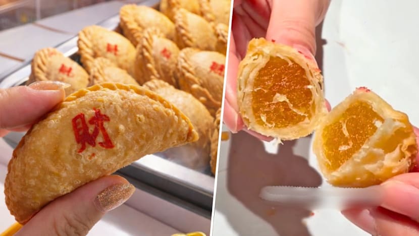 Tired Of Basic Pineapple Tarts? Try ‘Ong Lai Puffs’ From Heritage Tanglin Puff Instead