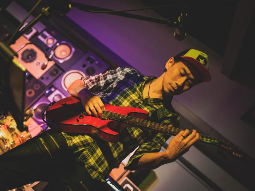 Simon Yong, 45, full-time musician, performing at his twice-a-week gig at The Blackbird, on April 30, 2023.