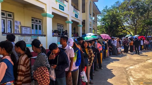 缅甸军政府指反叛武装组织发动袭击 至少五名平民受伤