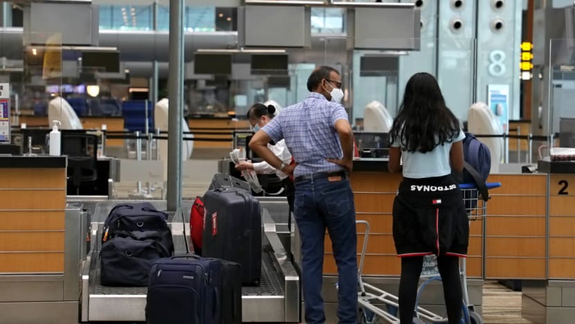 Rising cost of air travel, cars, accommodation set to keep inflation elevated in near term: MAS, MTI 