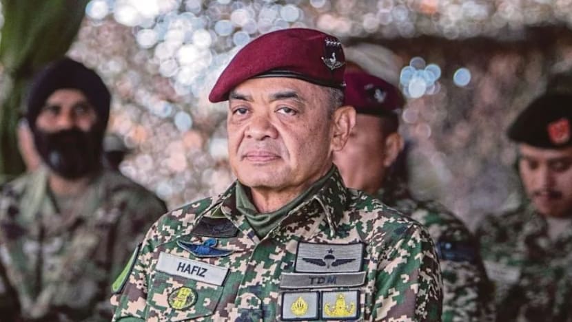 Panglima Tentera Darat Malaysia dipaksa bercuti sehingga siasatan rasuah selesai