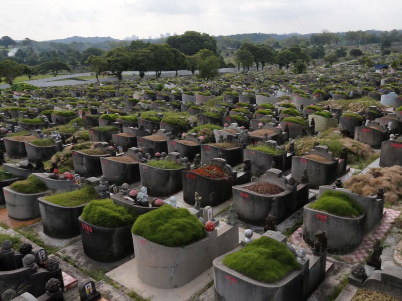 A total of 45,500 Chinese graves and 35,000 Muslim graves at Choa Chu Kang Cemetery will be affected by the expansion of Tengah Air Base. Photo: Najeer Yusof/TODAY A total of 45,500 Chinese graves and 35,000 Muslim graves at Choa Chu Kang Cemetery will be affected by the expansion of Tengah Air Base. Photo: Najeer Yusof/TODAY
