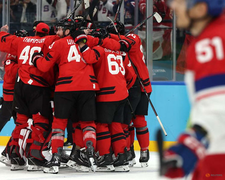 Ice hockey-'Go get it, boys': Injured Crosby's pep talk powers Canada quarter-final comeback