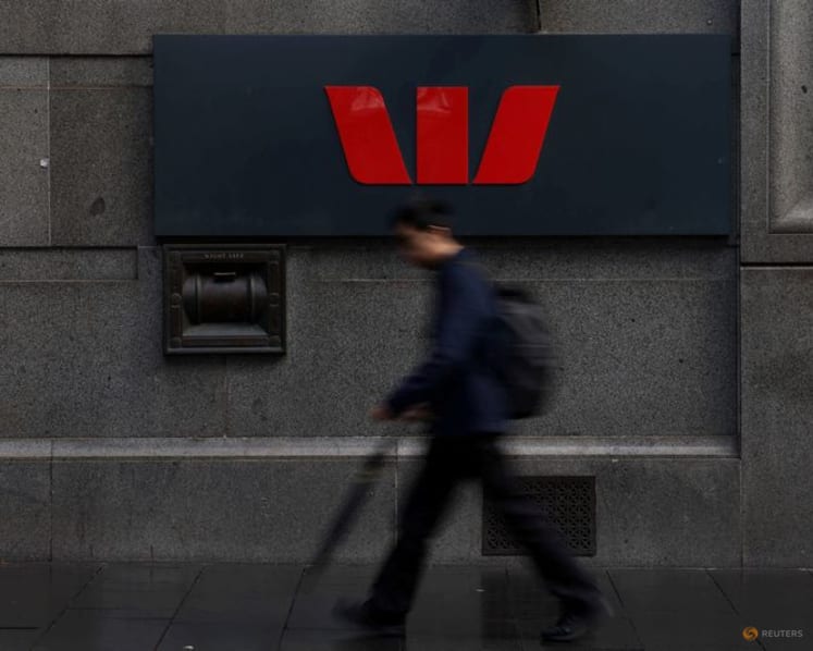 Westpac director survives investor backlash over ASX ties