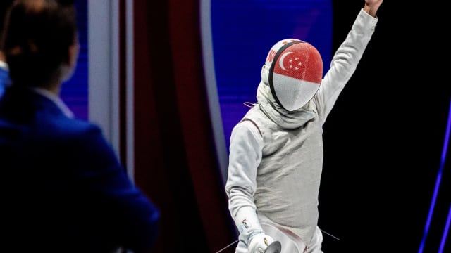 我国击剑队不敌香港队 止步男子团体花剑复赛八强