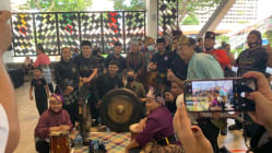 Related article image