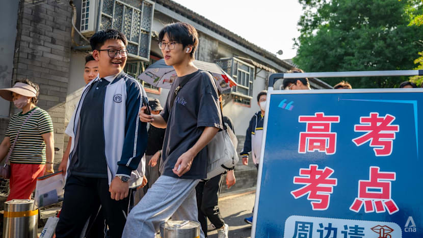 China’s top gaokao scorers rethink prestige, pick job-secure paths over Beijing’s elite universities China’s top gaokao scorers rethink prestige, pick job-secure paths over Beijing’s elite universities