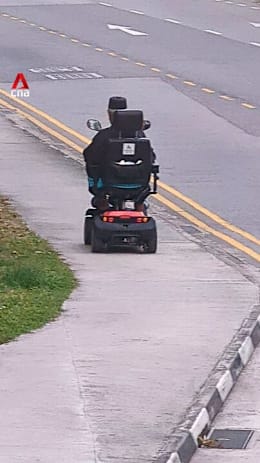 Parliament debates new rules for PMAs on Singapore roads from June 2026