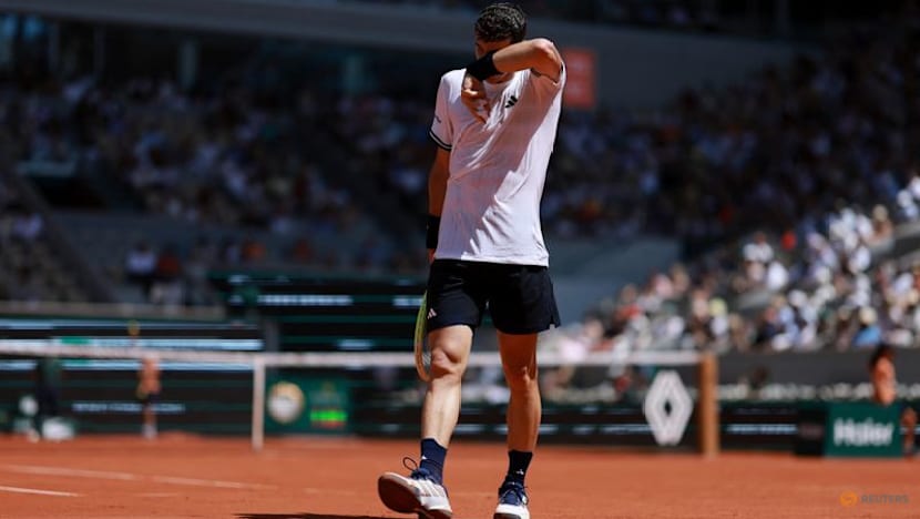 Ailing Sinner knocked out in French Open second round by Cerundolo