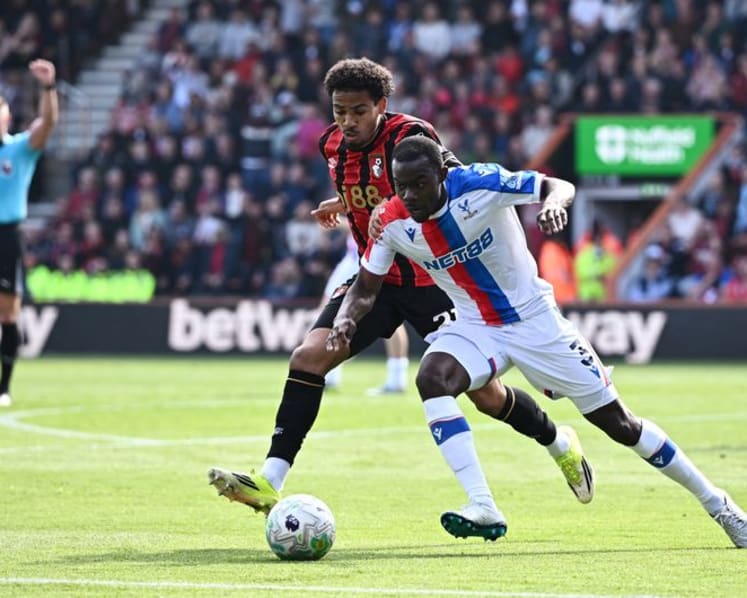 Bournemouth close in on European spot with 3-0 win over Palace