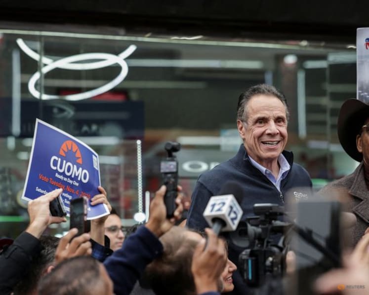 Trump backs Cuomo, threatens to cut funds for New York City if Mamdani wins mayoral race
