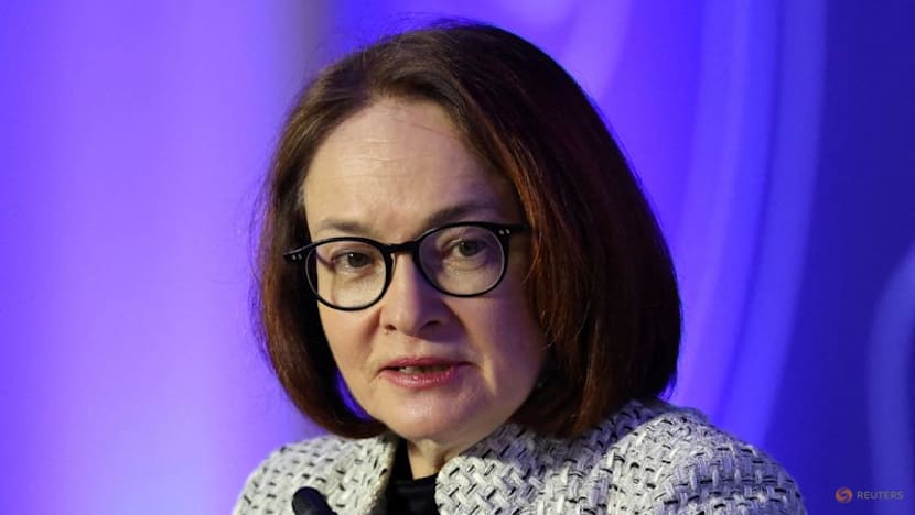 Russian central bank wants mandatory yuan reserves for lenders 