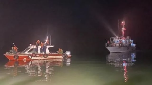 越南直升机下龙湾水域坠毁至少四人死亡