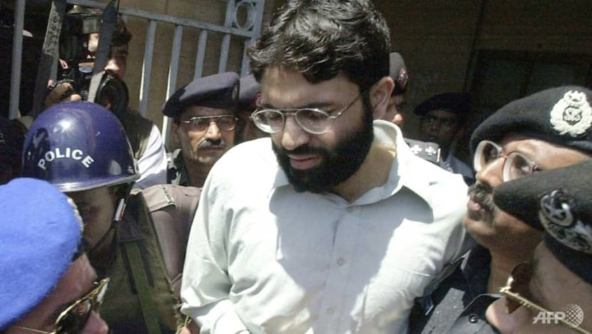 Pakistan court frees man accused of beheading US journalist Daniel Pearl  Pakistan court frees man accused of beheading US journalist Daniel Pearl