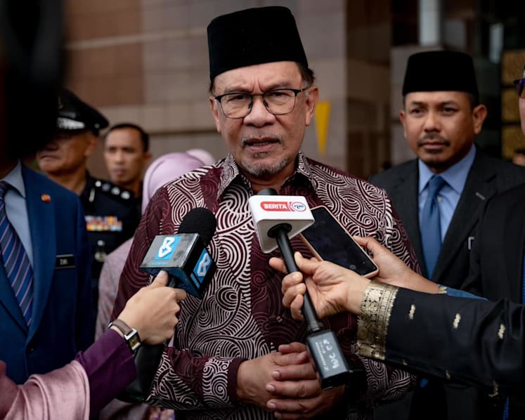Muhyiddin and Mahathir cooperation will not affect PH-BN alliance in state polls: Malaysia PM Anwar