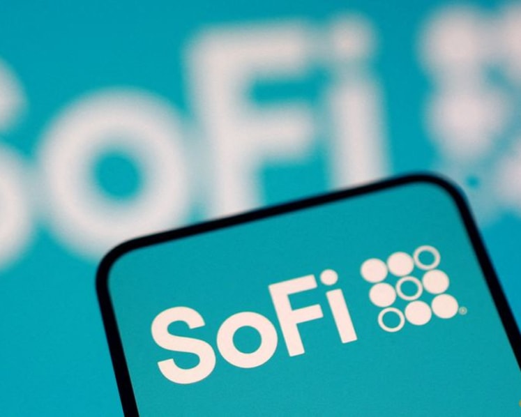 Fintech lender SoFi disputes short seller Muddy Waters' report, considers legal action