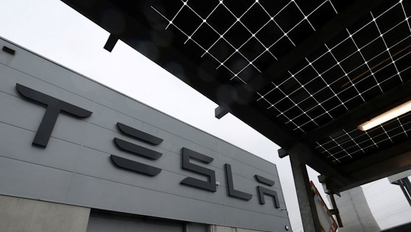 Tesla's supervised self-driving system often misreads speed limits, Belgian safety group finds