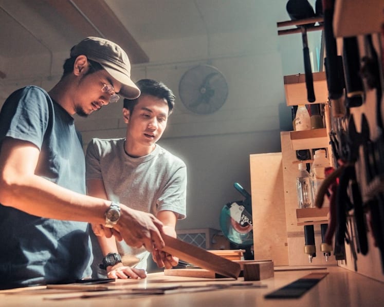 Adding a sustainable, personalised touch to their father’s woodworking legacy 