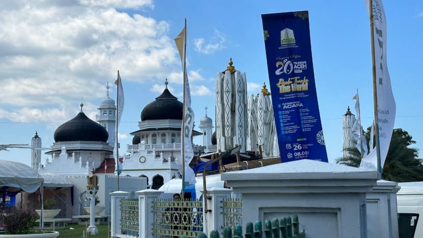 Ombak Perubahan: Semboyan dibunyikan, ribuan penduduk Aceh doakan korban tsunami di majlis peringatan Ombak Perubahan: Semboyan dibunyikan, ribuan penduduk Aceh doakan korban tsunami di majlis peringatan