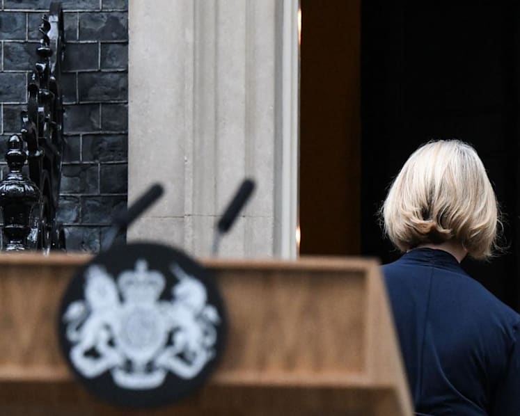 ‘Chaotic new low’: UK's opposition calls for prompt elections after Liz Truss’ resignation