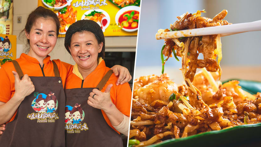 Penang Sisters Set Up Char Kway Teow Stall In S’pore, Add Dark Soy Sauce To Noodles To Suit Local Palates Penang Sisters Set Up Char Kway Teow Stall In S’pore, Add Dark Soy Sauce To Noodles To Suit Local Palates