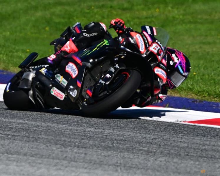 Aprilia's Martin sets lap record at Japanese MotoGP to snatch pole from Marquez