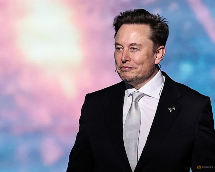 Commentary: Advice to CEOs - pick up a book