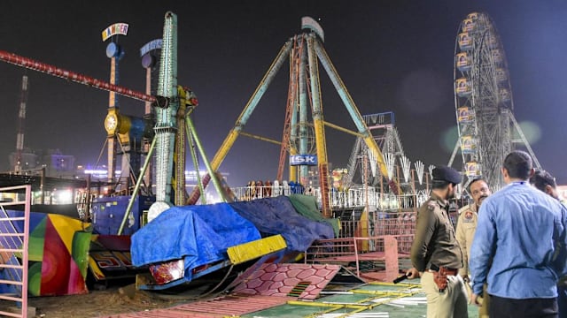 印度巨型秋千突倒塌酿1死13伤 警员救人不幸殉职