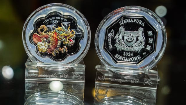 龙年生肖纪念币售价微调升 买气不受影响 