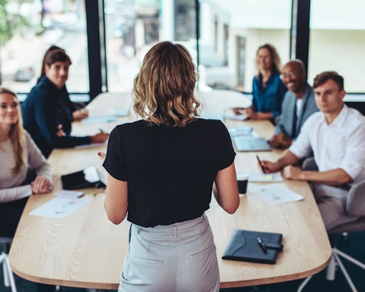 Why bosses find 'I'm sorry' so hard to say, and how to do it properly
