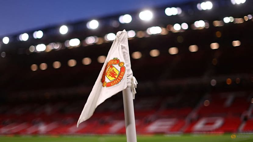 Manchester United secure land for new 100,000-seater stadium