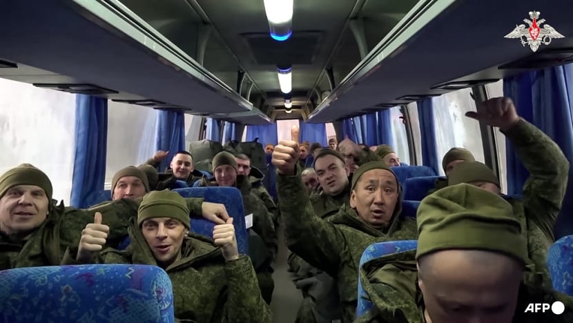 Russia, Ukraine confirm swap of 372 war prisoners Russia, Ukraine confirm swap of 372 war prisoners