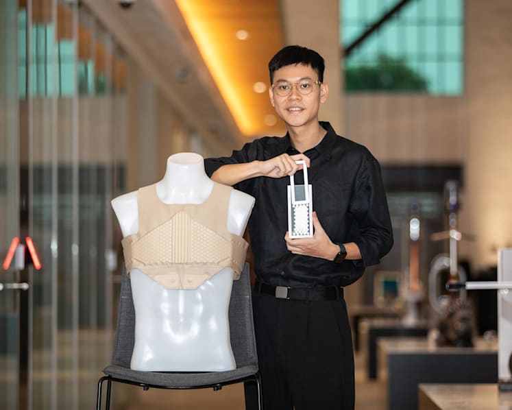 NUS grad uses own heart surgery experience to invent rehabilitative tool that wins James Dyson design award