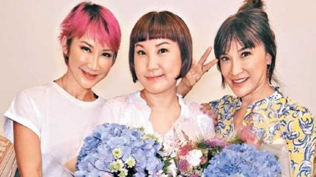 现身殡仪馆处理李玟后事　李秋林、李思林神情哀伤