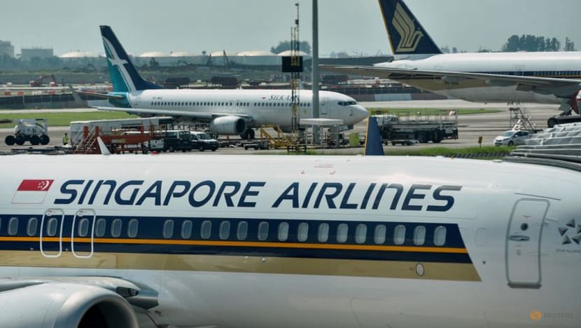 Supervisor cheated SIA Engineering Company to perform repairs as external contractor Supervisor cheated SIA Engineering Company to perform repairs as external contractor