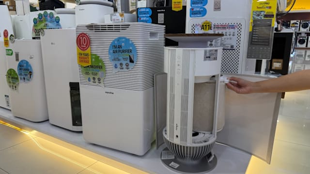 空气净化器销量激增九倍 丰城：连展示品都卖出