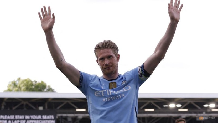 De Bruyne joins Italian champions Napoli after Man City exit