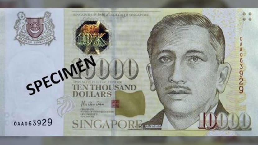 2 men charged with possessing fake S$10,000 notes 2 men charged with possessing fake S$10,000 notes