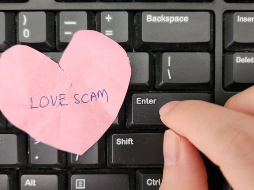 Mother of 3 'charmed' by love scammers helps them open bank accounts, gets jail