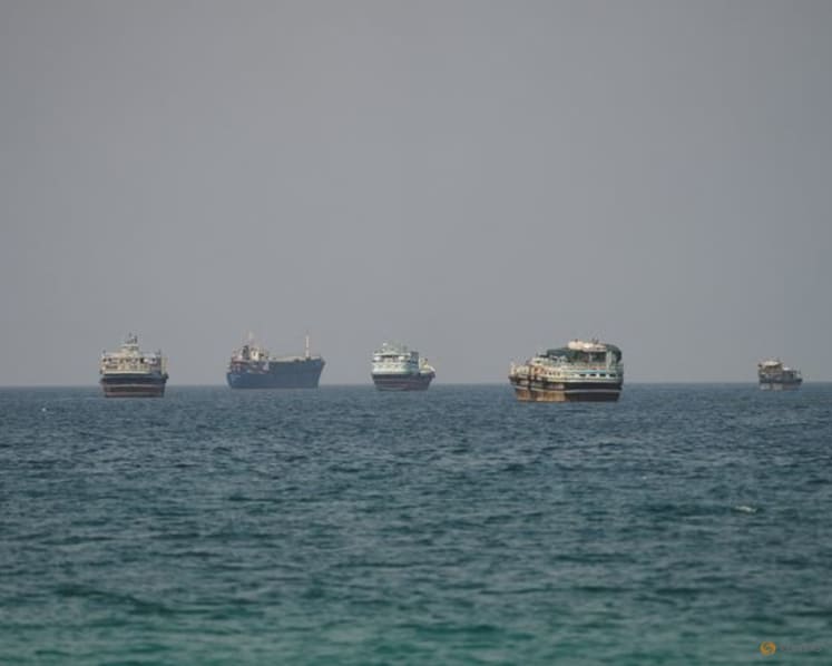 Iran and US hit tankers in biggest wave of attacks on shipping since war began