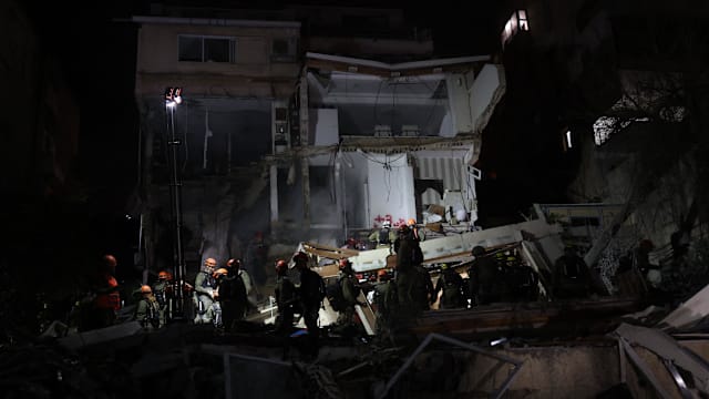 伊朗警告特朗普鲁莽行径 将令整个中东陷入火海