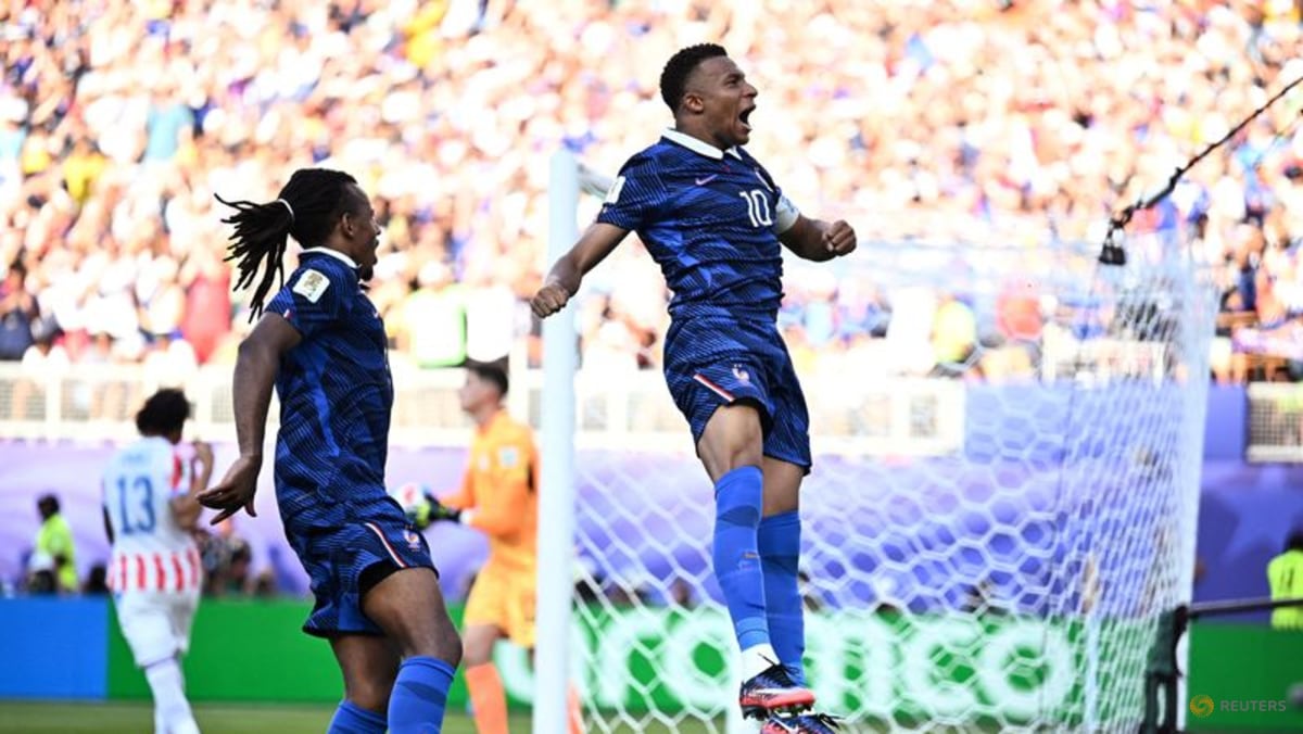 France put past behind them as history beckons against Spain