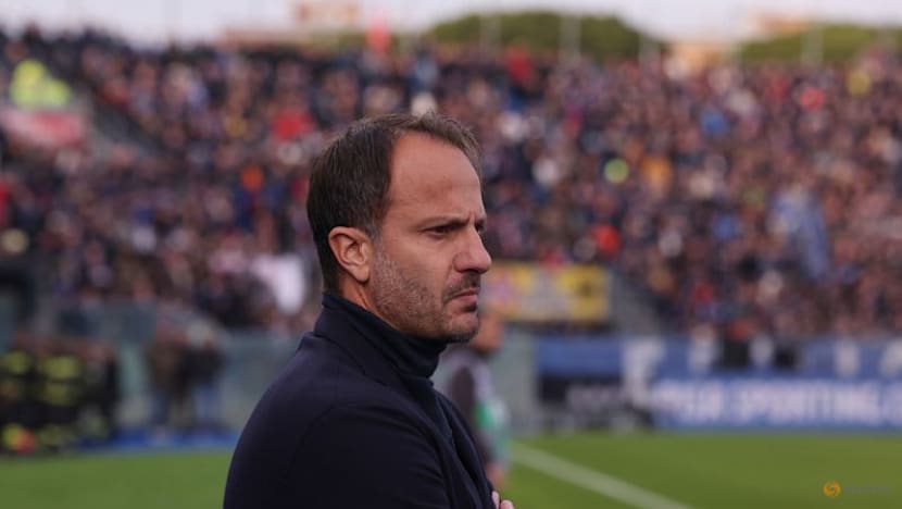 Martinez double earns Inter 2-0 win at Pisa