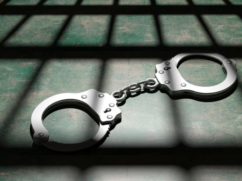 Jail for man who slashed older brother with chopper, burnt his bedroom door over disconnected Wi-Fi Jail for man who slashed older brother with chopper, burnt his bedroom door over disconnected Wi-Fi