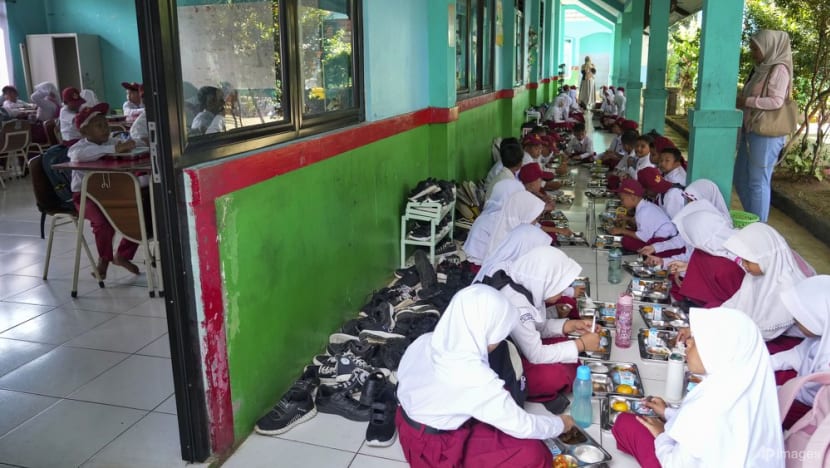 Over 170 students affected in two food poisoning outbreaks under Indonesia’s free meal programme Over 170 students affected in two food poisoning outbreaks under Indonesia’s free meal programme