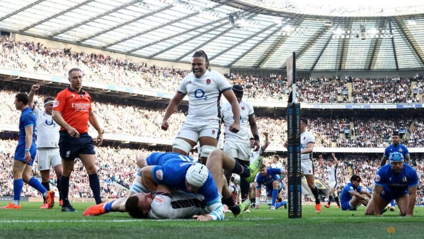 England hammer Italy 47-24 to stay in Six Nations title hunt England hammer Italy 47-24 to stay in Six Nations title hunt