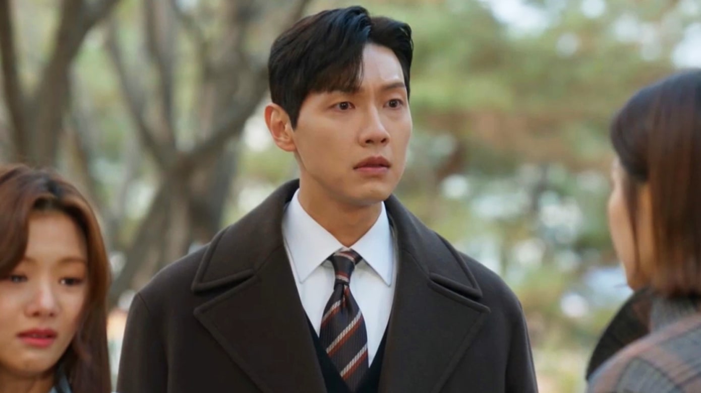 20240304_ent_young-lady-and-