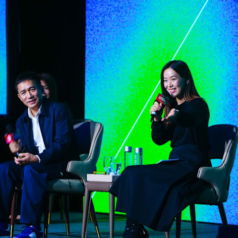 林慧玲连续2小时狂赞梁朝伟，老公真实反应曝光！