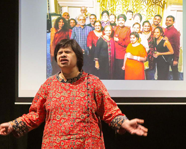 Veterans in arts industry take people with disabilities under their wing   